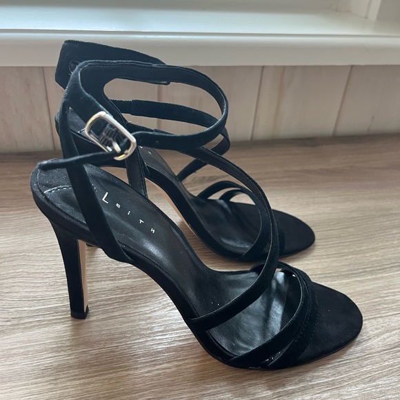 Leith Black Heels with Ankle Strap Detail - Picture 8 of 9